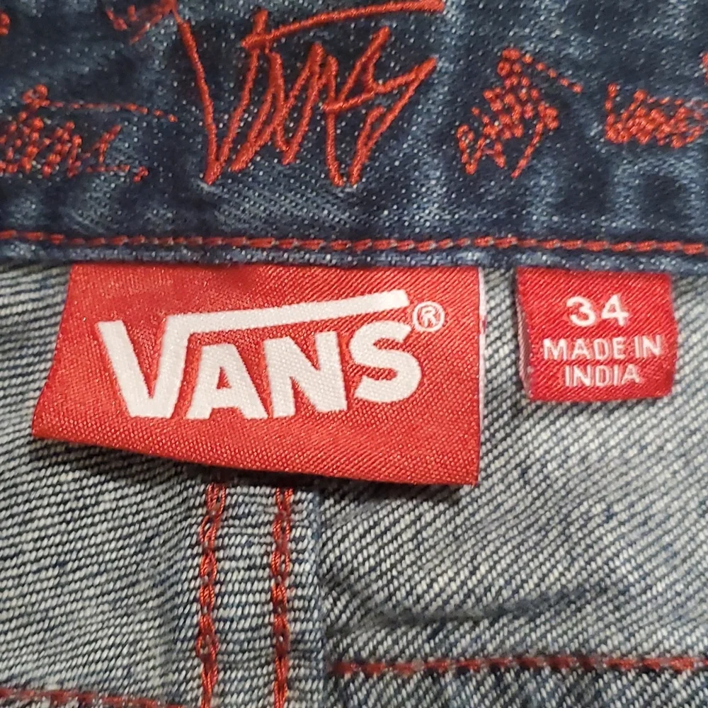 NEW VANS Men's jeans 